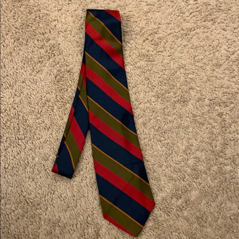 Neiman-Marcus silk tie